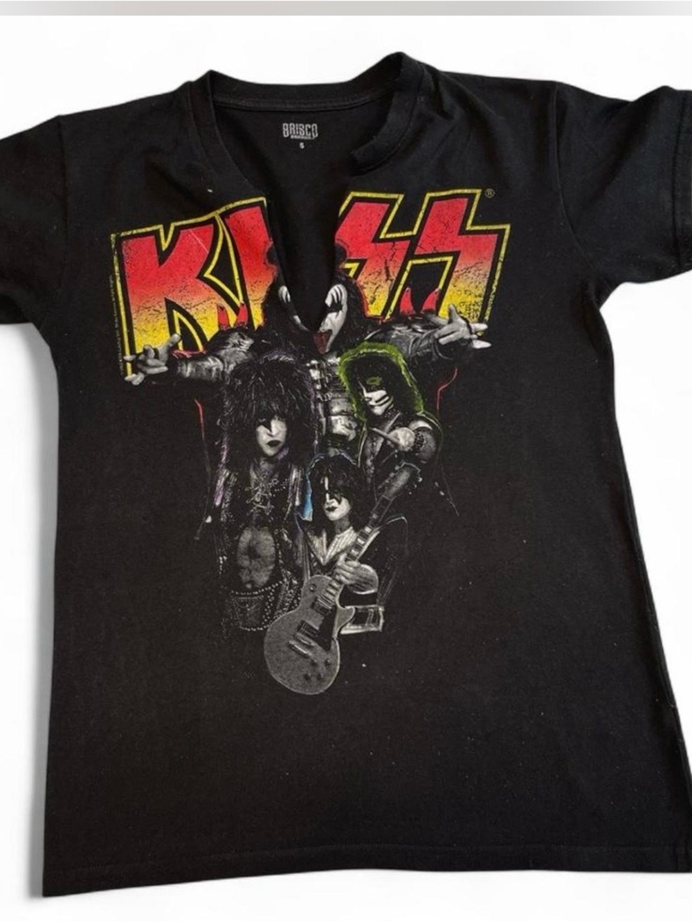 Small v neck band t-shirt- Kiss